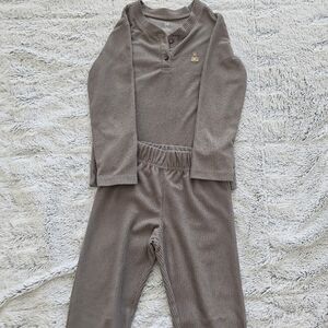 GAP Kids Pajama Set in Taupe
